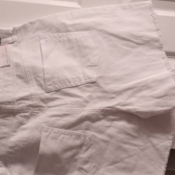 White Relaxed Denim short size 13 TINSELTOWN Hi-Rise The Mom Short 13/31 must ga - Picture 2 of 5
